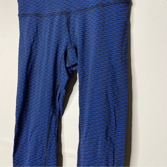 Lululemon Wunder Under crop leggings - Picture 3 of 6